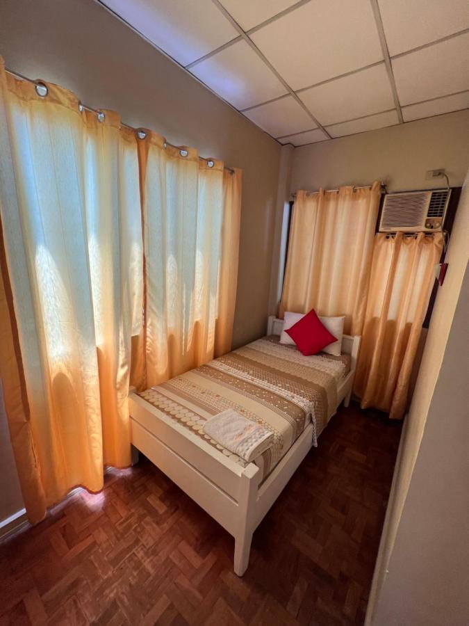 Golden Belle Apartelle And Suites Davao Exterior photo