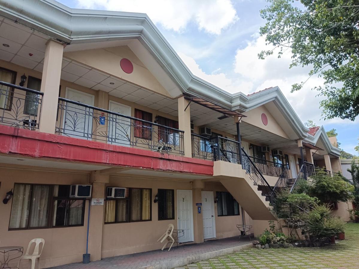 Golden Belle Apartelle And Suites Davao Exterior photo