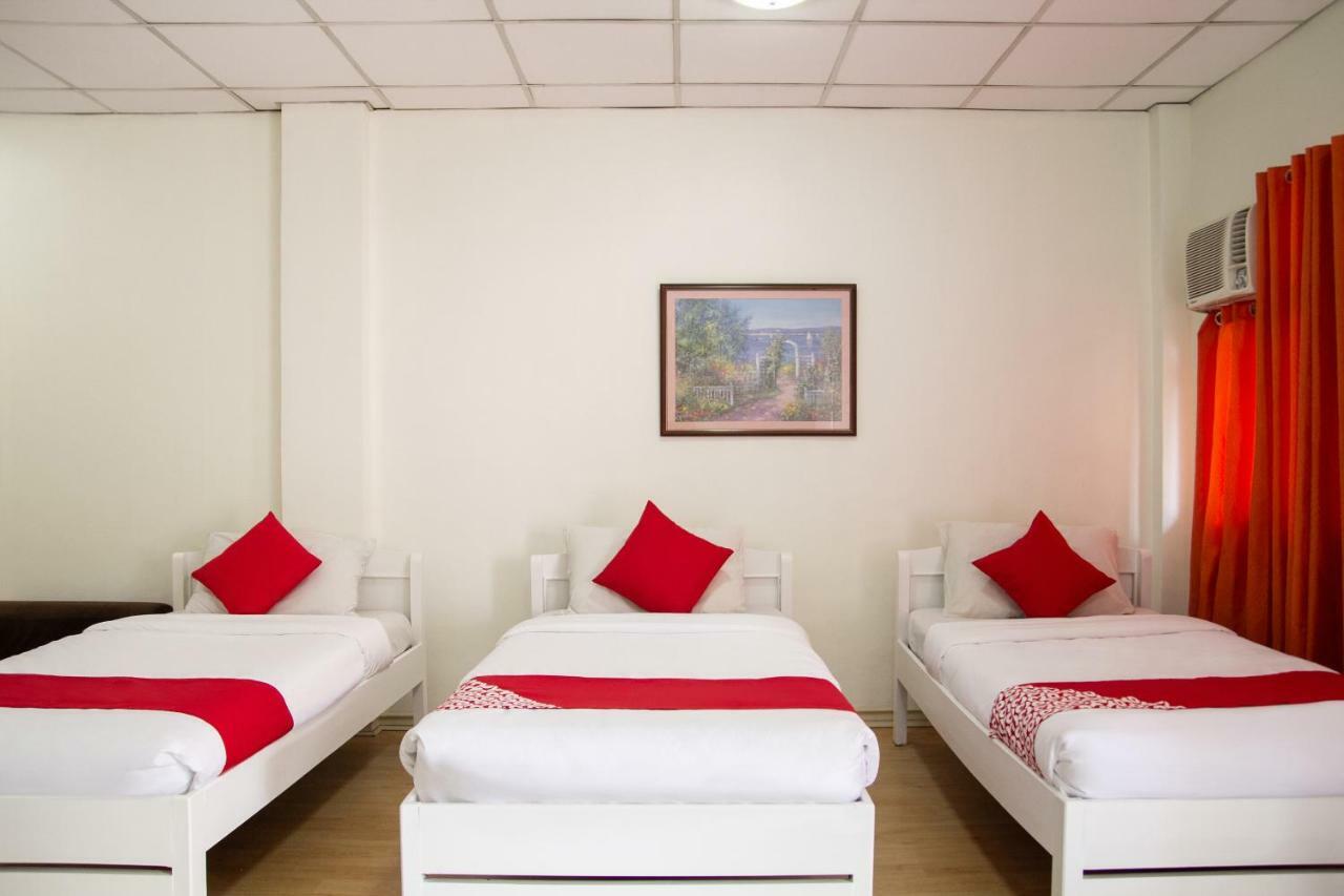 Golden Belle Apartelle And Suites Davao Exterior photo