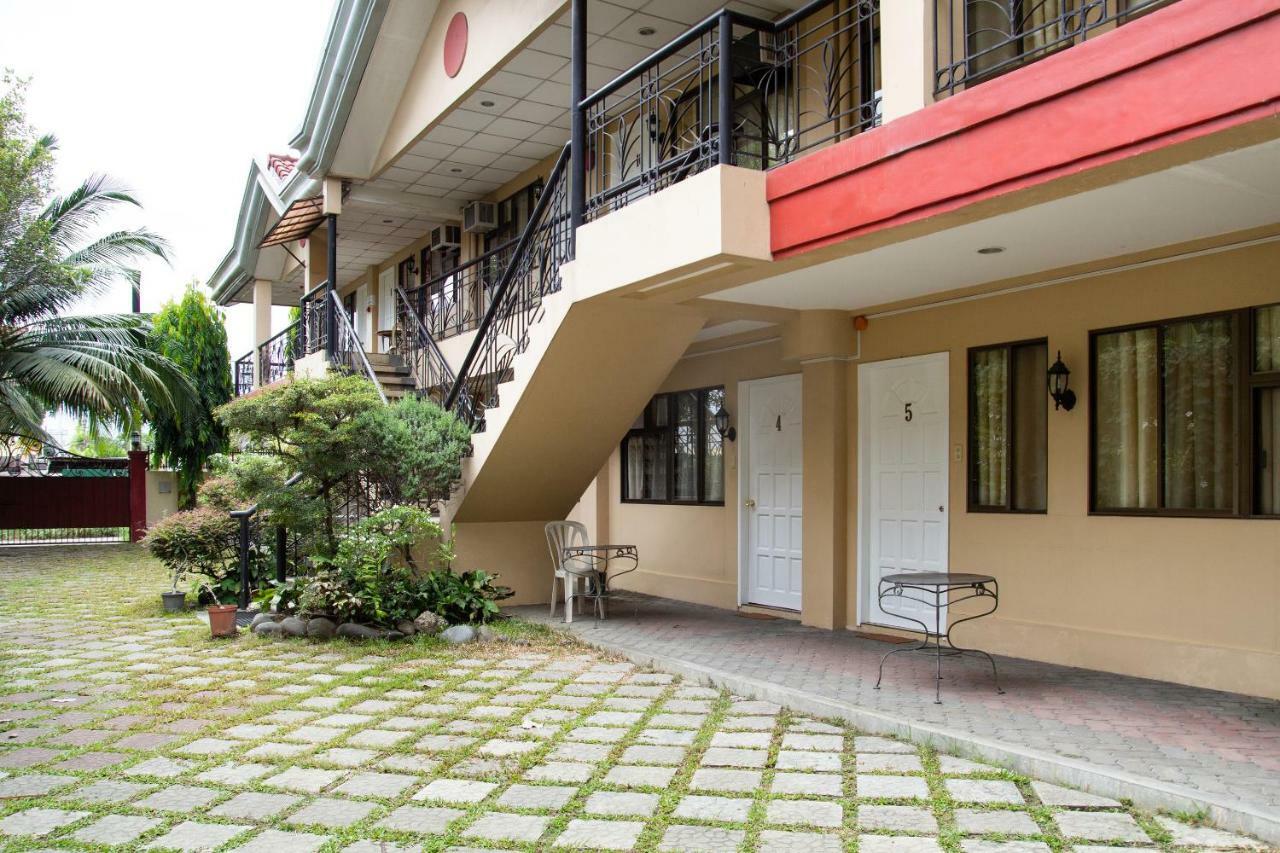 Golden Belle Apartelle And Suites Davao Exterior photo