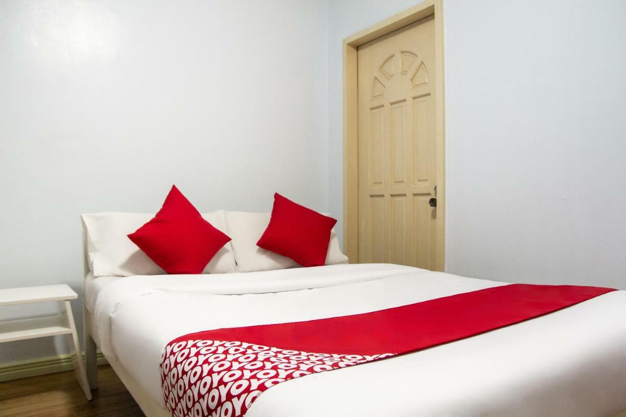 Golden Belle Apartelle And Suites Davao Exterior photo
